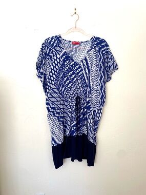Josie Natori Women’s S Blue Ikat Slip Dress Blue & White Printed V-Neck Top